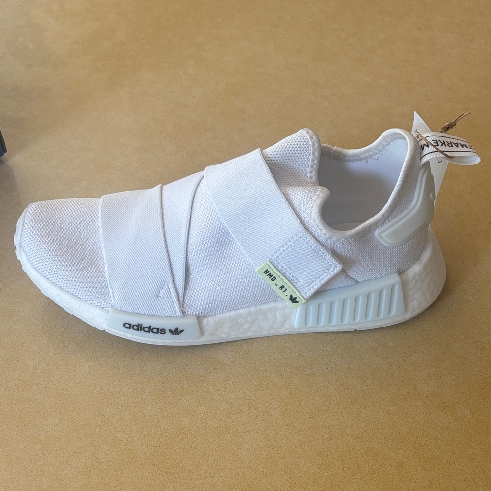 adidas NMD_R1 Sneaker